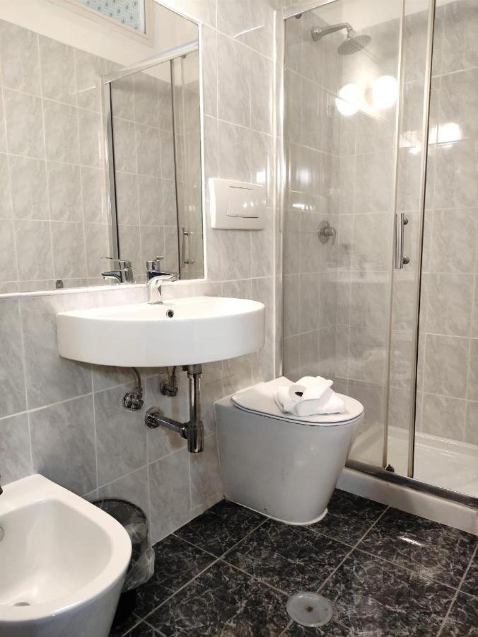 Hotel Milazzo ローマ エクステリア 写真